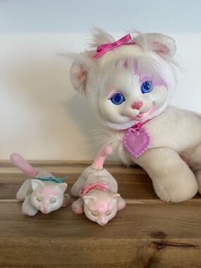 Kitty Surprise- from 90’s